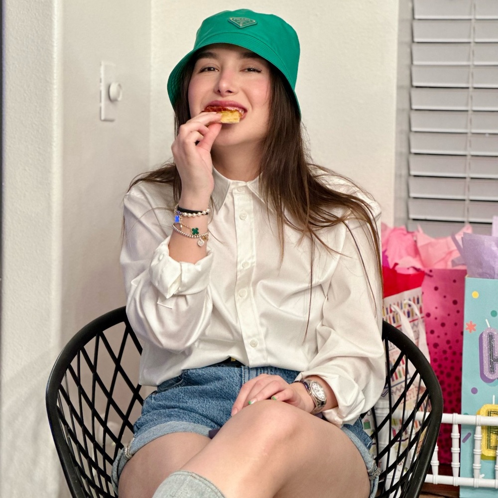 Meet your Posher, Mariahm